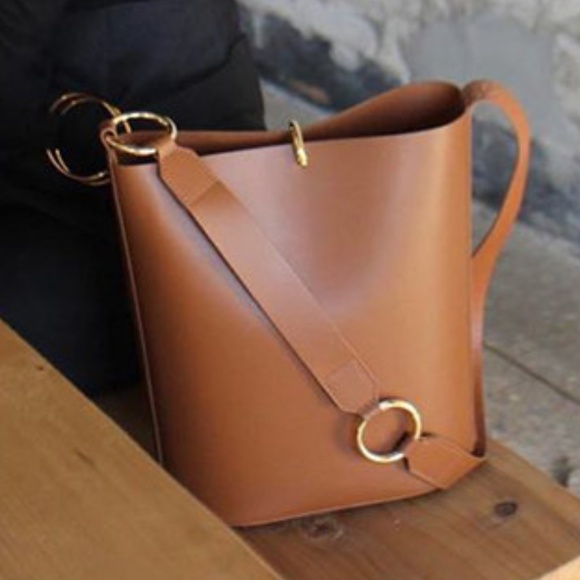 zenleather Handbags - NEW PARIS Bucket Bag